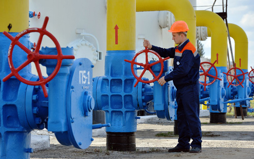 Đã đến lúc EU cần quan tâm trở lại nợ công Ukraine